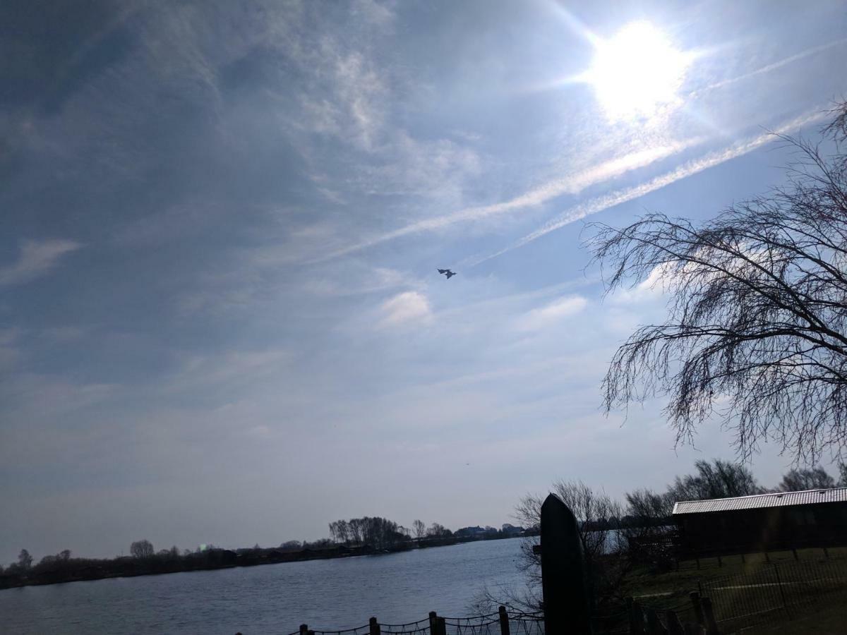 Hotel P&D'S Pearl Caravan At Tattershall Lakes Country Park Exterior foto